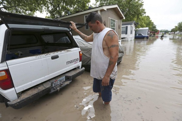Tres muertos dejan inundaciones en Oklahoma y Texas