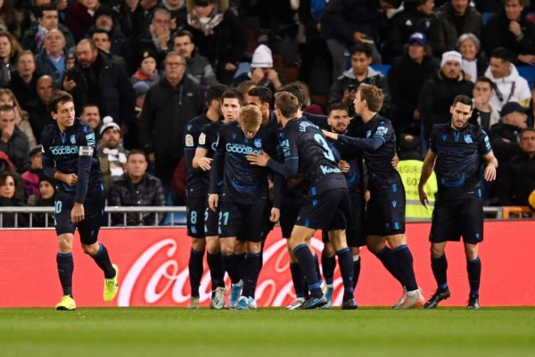 Real Madrid venció a la Real Sociedad y comparte el liderato de España con Barcelona