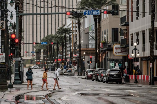 El huracán Ida deja completamente a oscuras a todo Nueva Orleans