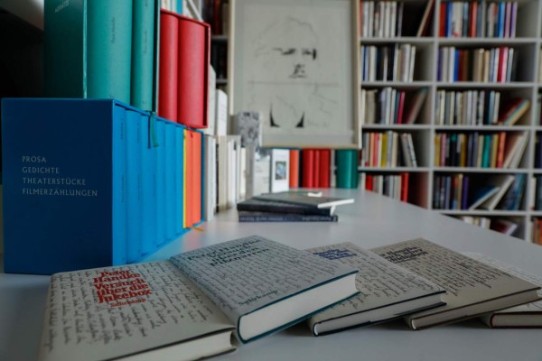 Los Nobel de Literatura: 2018 para Olga Tokarczuk y 2019 para Peter Handke