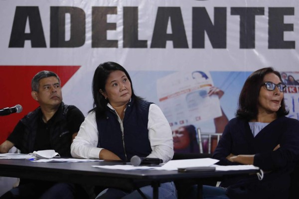 Keiko Fujimori denuncia supuesto 'fraude sistemático' en los comicios