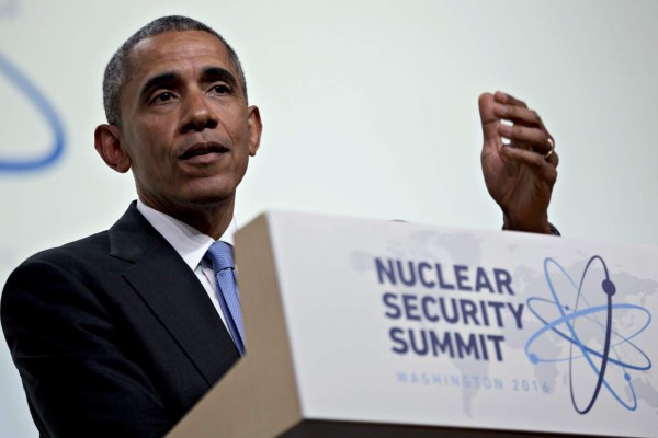 Barack Obama aspira a reducir aún más el arsenal nuclear de EUA