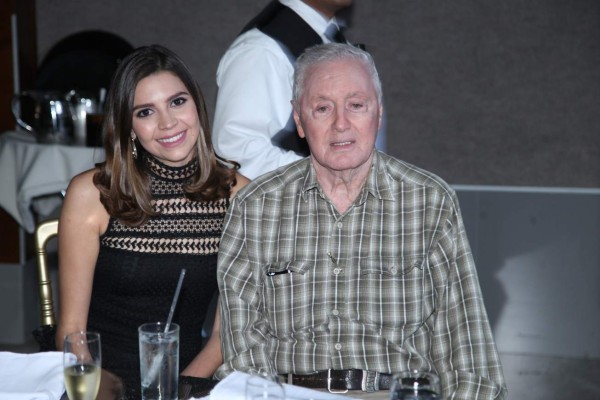 Cumpleaños de Jackie Canahuati de Diek