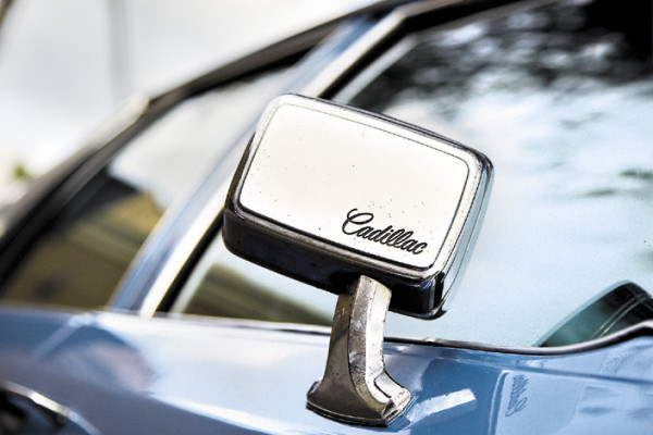 DeVille 1982 elegante