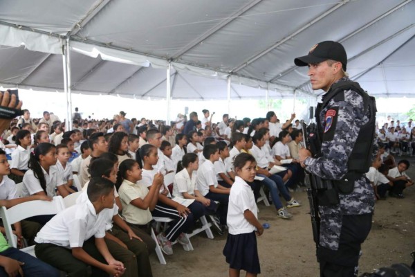 Evitan que 1,500 jóvenes hondureños ingresen a pandillas