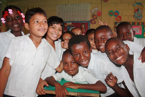 Educar en la diversidad: desafíos de la educación superior para la  enseñanza de la lengua garífuna en Honduras