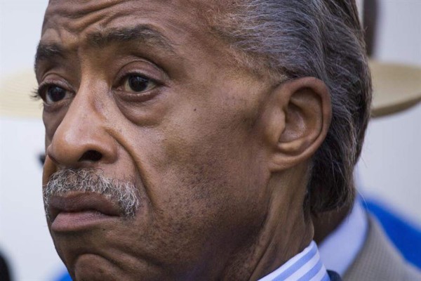 El líder negro Al Sharpton llama a boicotear emisión de los Óscar