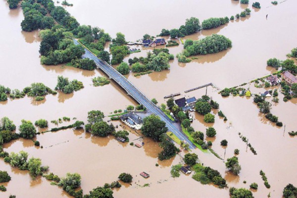 Inundaciones podrían agravarse en Inglaterra