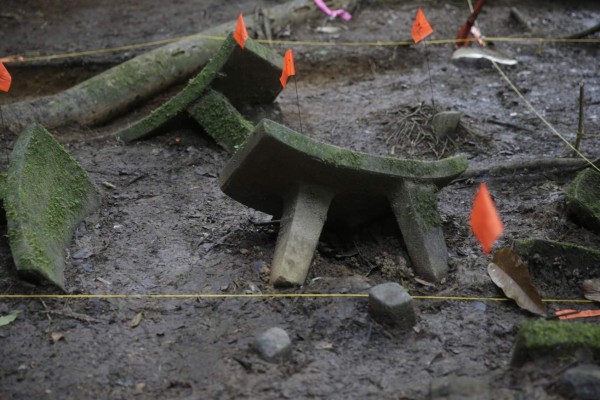 Una acrópolis y dos plazas hallaron en La Mosquitia