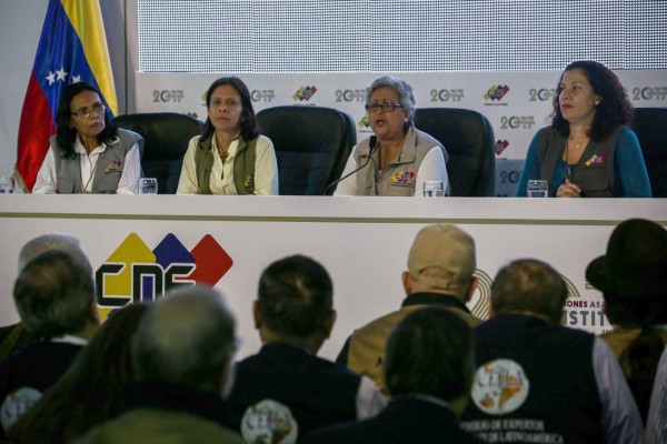 París cree que la Constituyente 'amenaza con agravar la tensión' en Venezuela