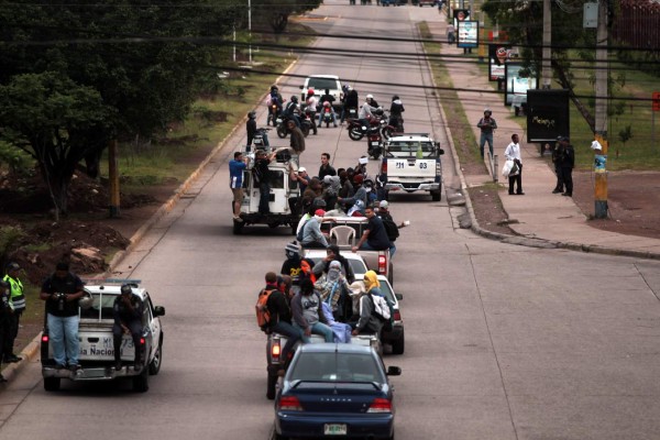 A clases hoy en la Unah tras desalojo pacífico