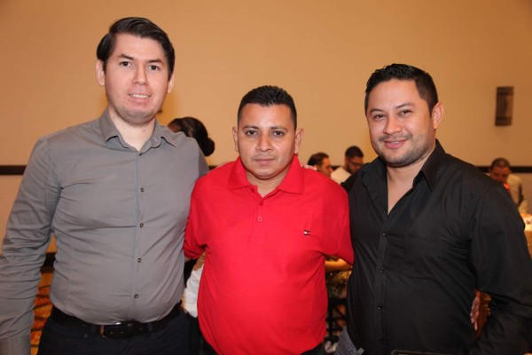 Corinsa celebra su cena de Navidad