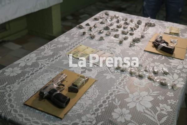 Los capturan por posesión de marihuana y armas de fuego en San Pedro Sula
