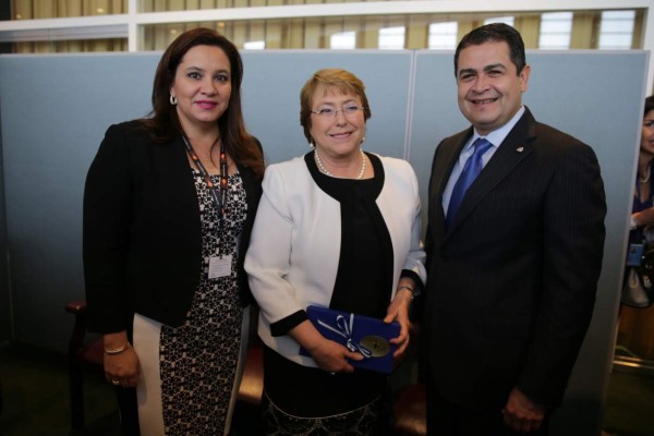 Empresarios hondureños y chilenos se reúnen en marco de visita de Bachelet