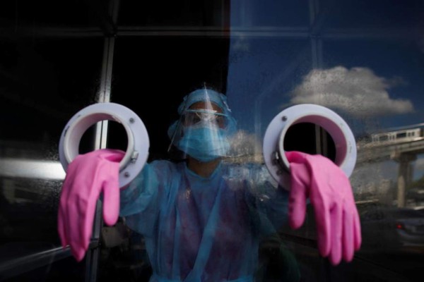 La pandemia se recrudece en una Centroamérica asfixiada y en busca de vacunas