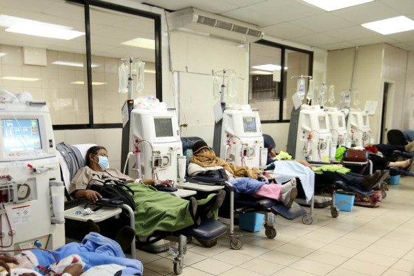 Finanzas del IHSS en 'coma” por las líneas de crédito sin respaldo