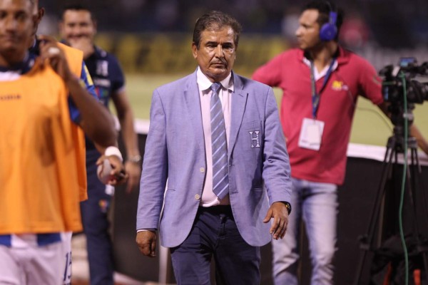 Jorge Luis Pinto y su lucha con la Selección de Honduras