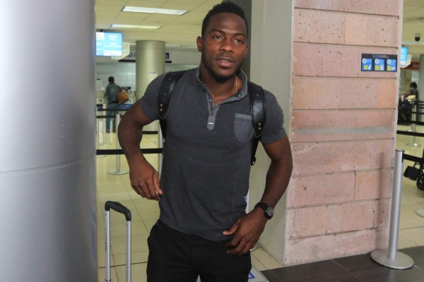 Maynor Figueroa a Fabián Coito: 'Estamos a la disposición, aquí estoy levantando la mano'