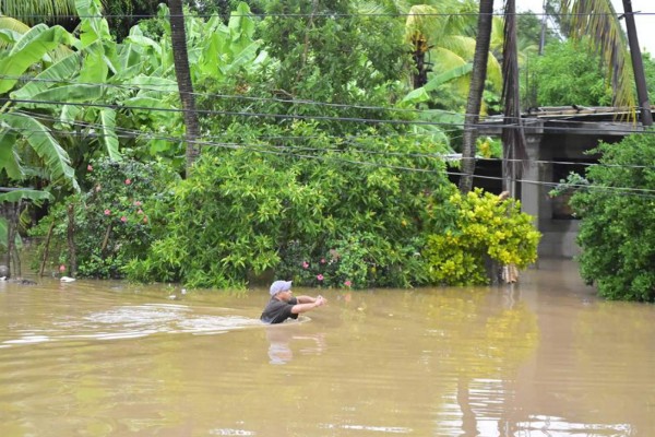 Sube a once número de muertes por paso de depresión tropical Eta en Honduras  