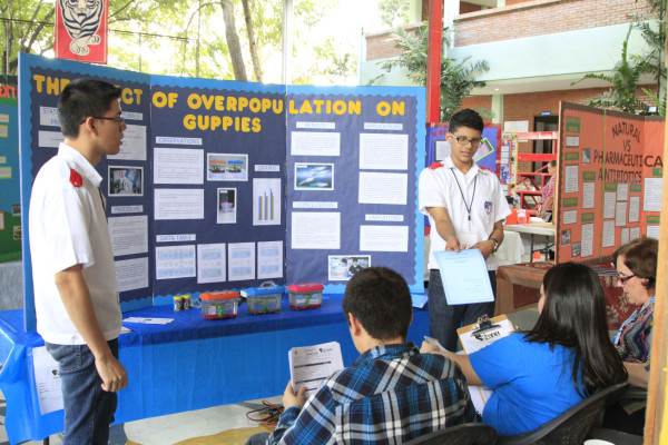 Alumnos sorprenden con proyectos