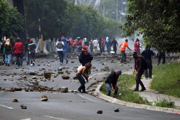 Empresarios exigen detener las protestas violentas