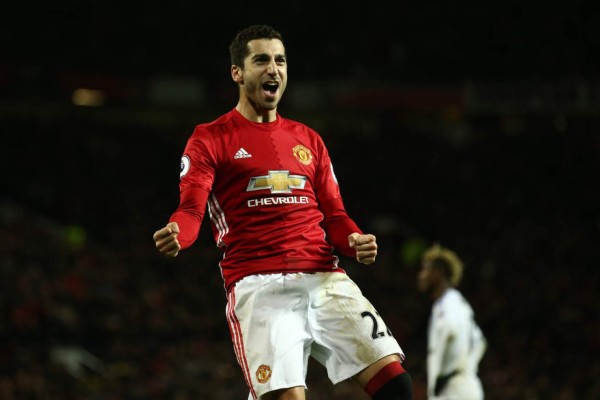 ¡Crack! El golazo de escorpión de Mkhitaryan en el 'Boxing Day'