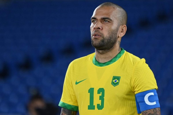 Críticas a Brasil tras ganar el oro en Tokio 2020 y Dani Alves responde