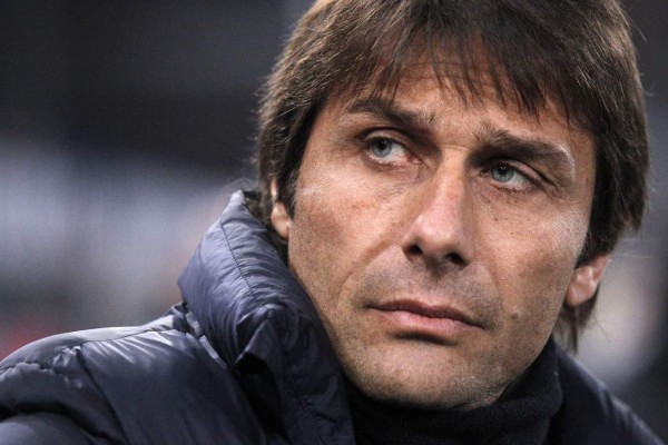 Antonio Conte presenta su dimisión como técnico de La Juventus