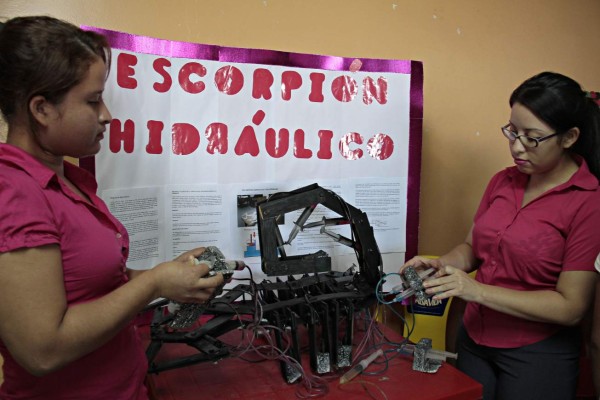 Ingenio y talento en Feria de la Ciencia y Tecnología