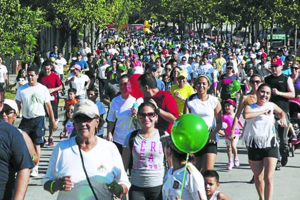 Sampedranos caminan por el rescate de valores