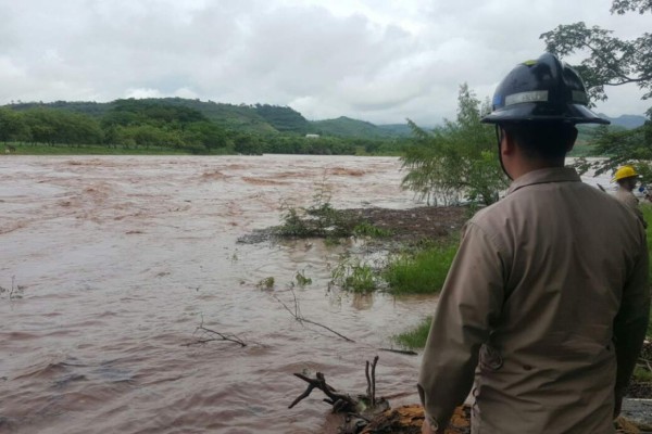 Vigilan altos niveles del Ulúa y anuncian más lluvias para hoy en Honduras