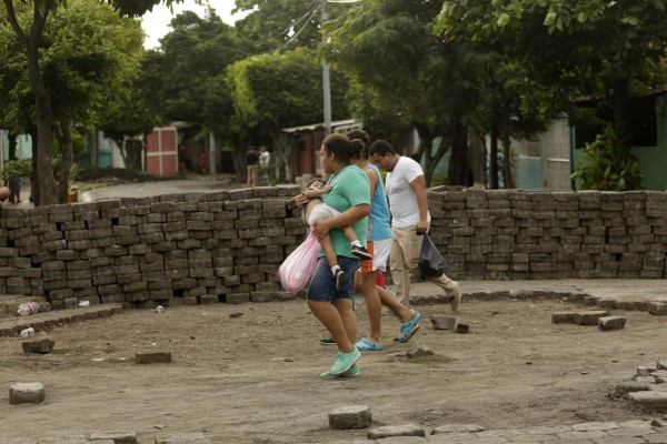 Nicaragua va a paro nacional para presionar a Daniel Ortega