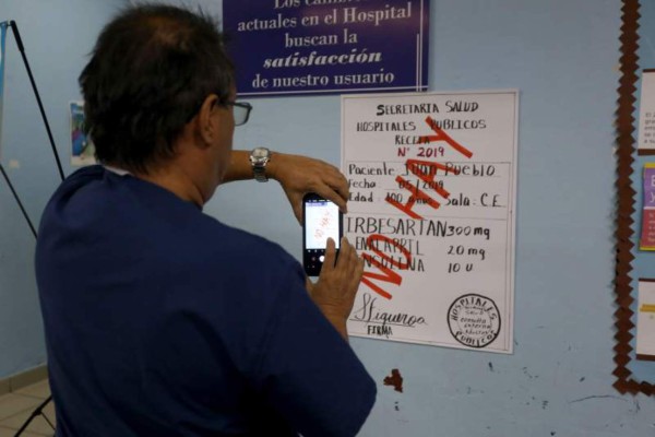 Reconocen falta de material médico en el Leonardo Martínez