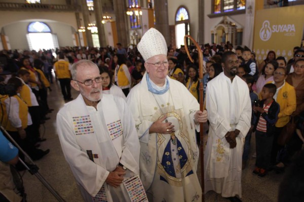 Garífunas rinden tributo a la Virgen de Suyapa