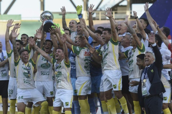 Defensa y Justicia conquista la Copa Sudamericana de la mano de Hernán Crespo
