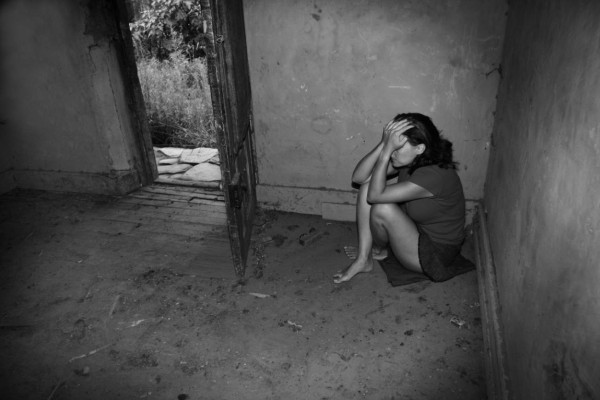 Arrestan a individuo por violación especial contra su hijastra en Copán