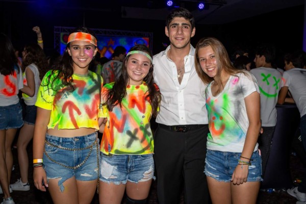 'Grafitti Neón Party 2019” de la EIS