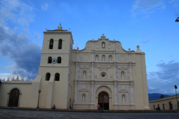 Templos, majestuosidad arquitectónica