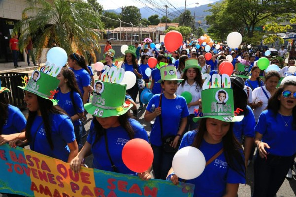 Salesianos celebran 200 años de San Juan Bosco