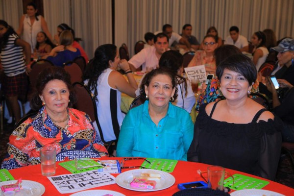 Bingo para apoyar a la fundación World Surgical