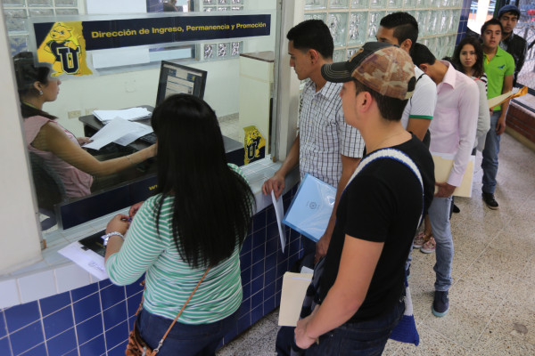 Unah expulsará a los estudiantes faltistas