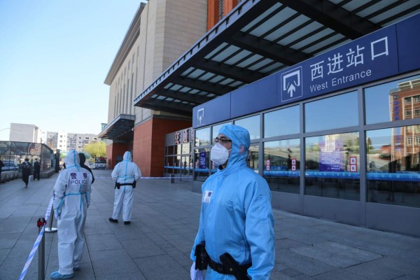 China reimpone confinamiento por nuevos casos de coronavirus