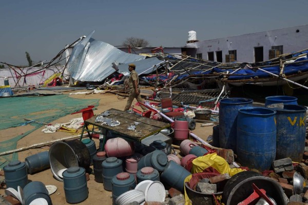 Boda en India termina en tragedia: cae muro y mata a 24 personas  