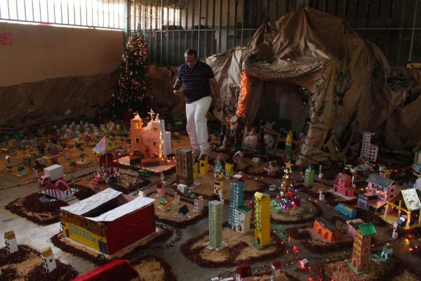 Garachana a presos: 'En Jesús pueden encontrar la libertad”