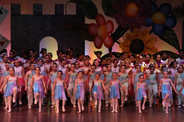 Ocho escuelas de danza mostrarán hoy su talento en San Pedro Sula