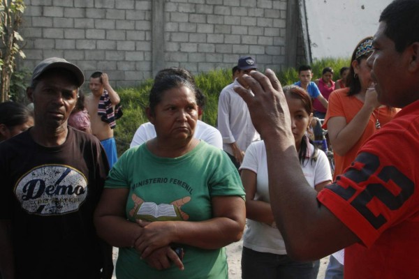 Rastra cae sobre vivienda donde dormía familia; dos muertos