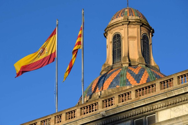 La Justicia española suspende la declaración de independencia de Cataluña