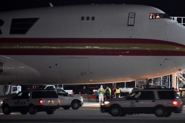 EEUU y Japón evacuan a sus ciudadanos de Wuhan por coronavirus