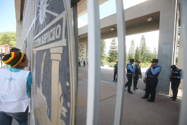Estudiantes de la Unah están convocados a clases hoy