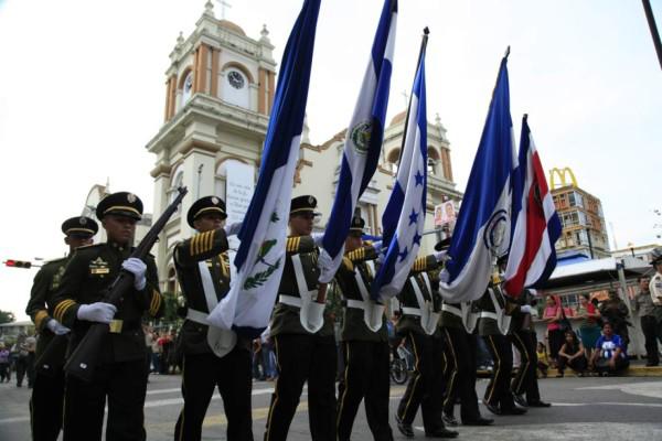 Afinan detalles para los desfiles del 15 de septiembre en San Pedro Sula